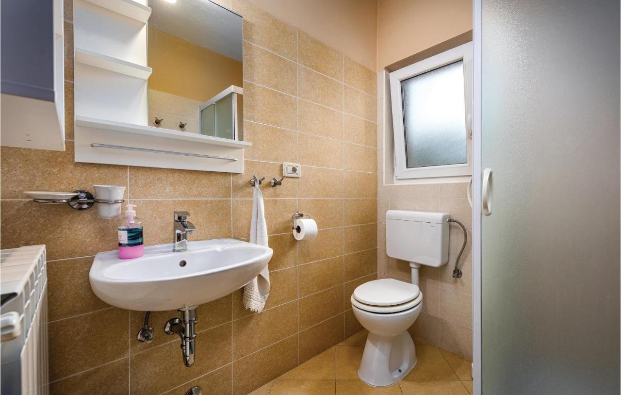 Stunning Apartment In Umag With Wifi Dış mekan fotoğraf