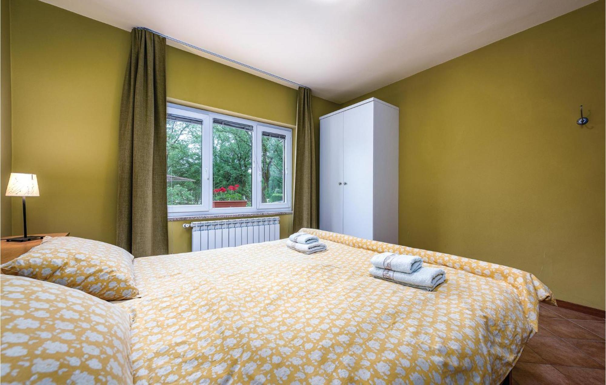 Stunning Apartment In Umag With Wifi Dış mekan fotoğraf